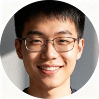 用户李先生的圆形头像照片，一位戴着眼镜的年轻男性，背景是简约的灰色墙面，表情自然微笑